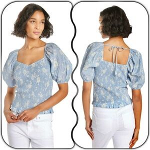 5/$20!! Self Esteem Light Blue Floral Puff Sleeve Blouse